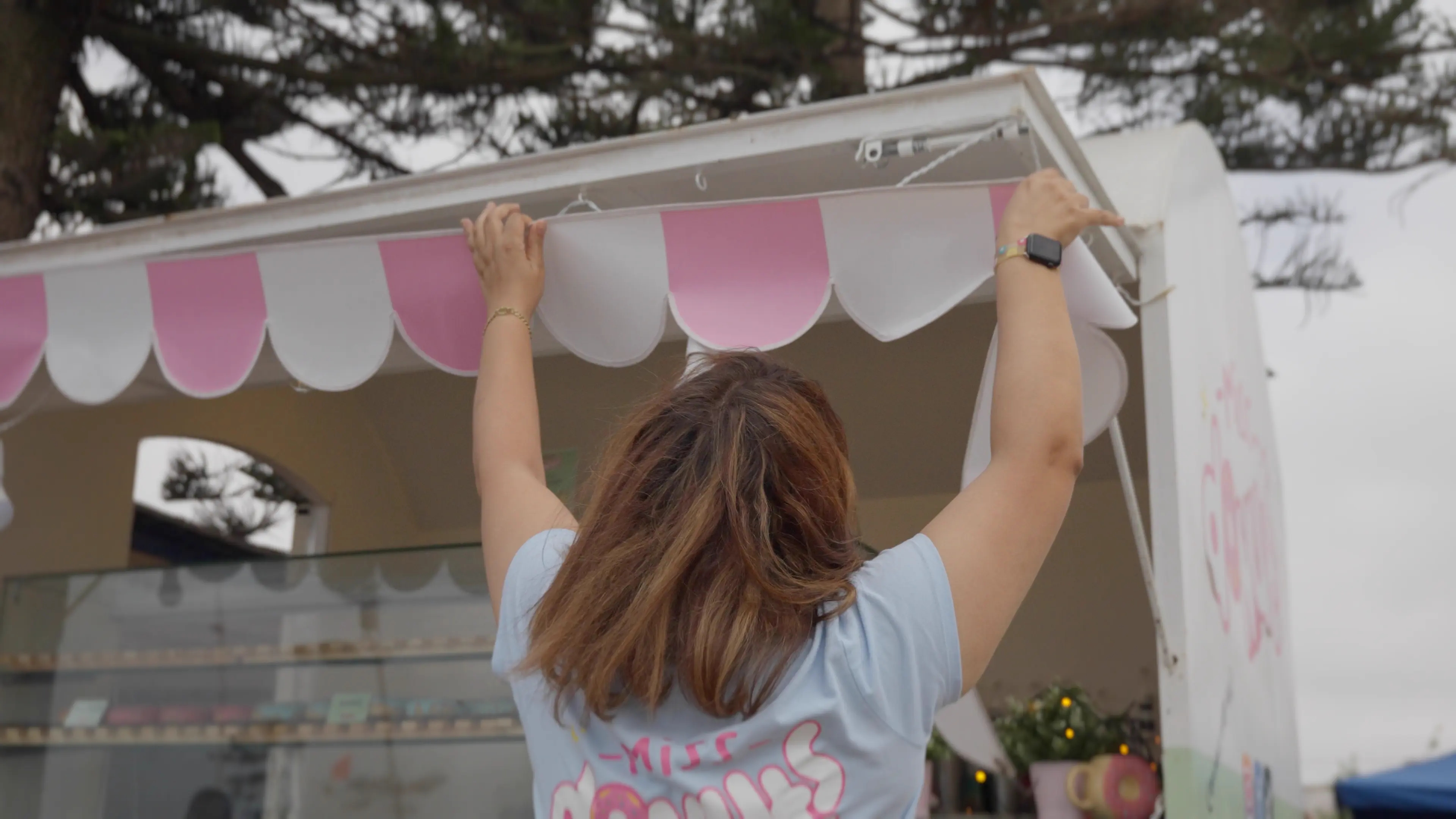 Share The Happiness Share Miss Donuts