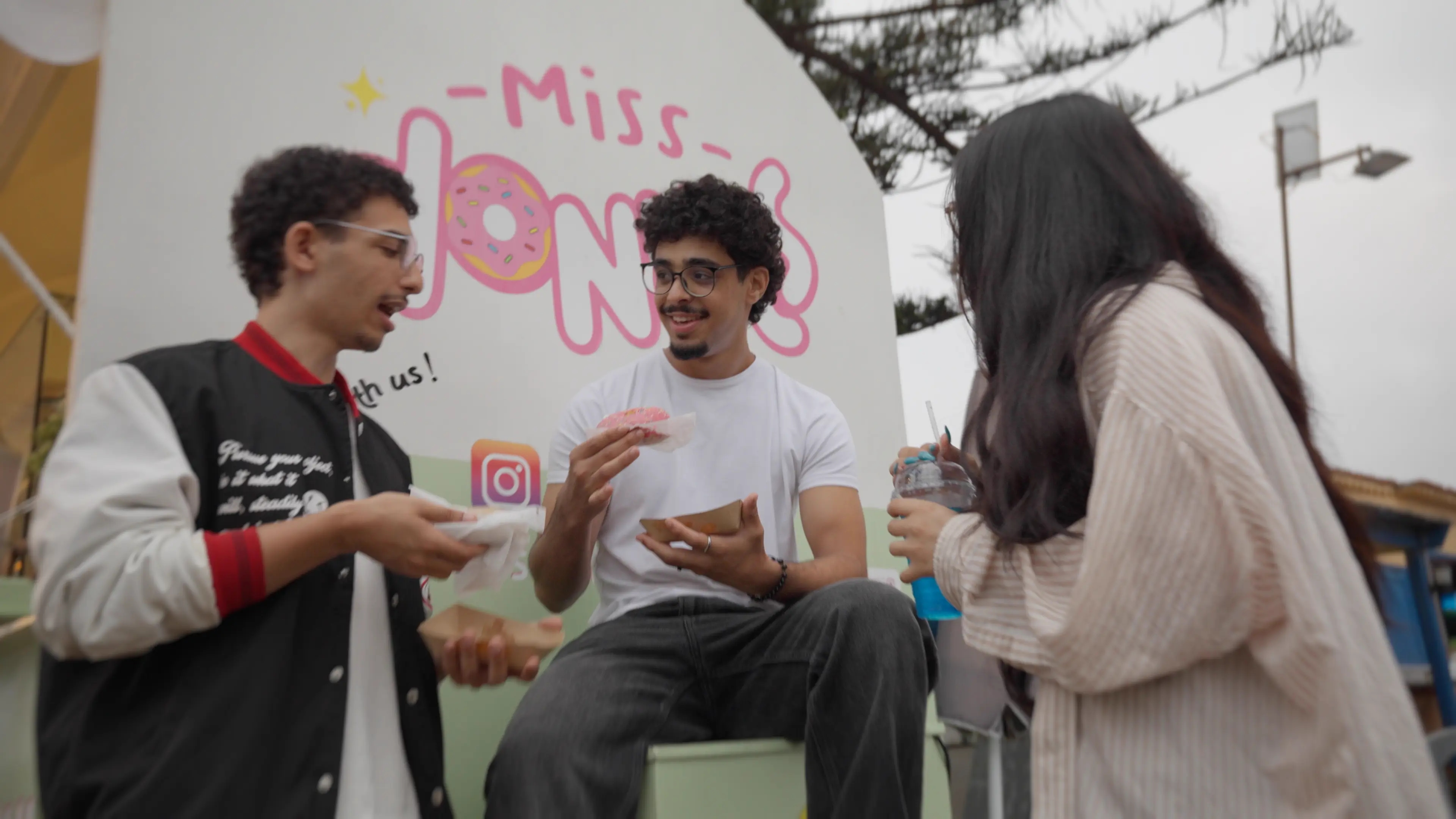 Share The Happiness Share Miss Donuts